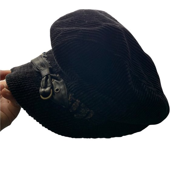 University Cal Berkeley Accessories - University Cal Berkeley Corduroy Paige Boy Hat Rare One Size Lined 12PE